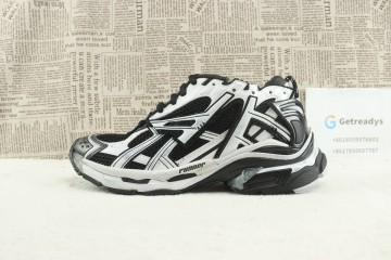 Balenciaga Runner
