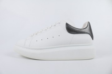 Alexander McQueen Oversized Black Skin Tail