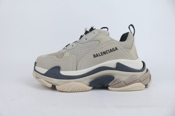 Balenciaga Triple S Vanille