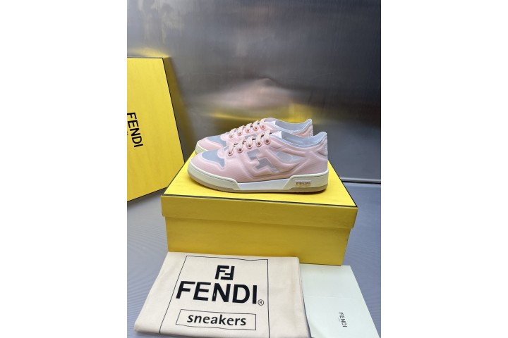 Fendi Match Sneakers Pink