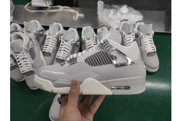 God Tier batch Jordan 4 Retro Frozen Moments