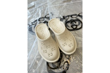 Gucci slip-on sandal White perforated GG rubber