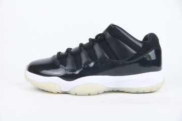 Jordan 11 Retro Low 72-10