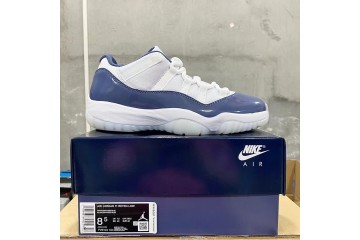 Jordan 11 Retro Low Midnight Navy
