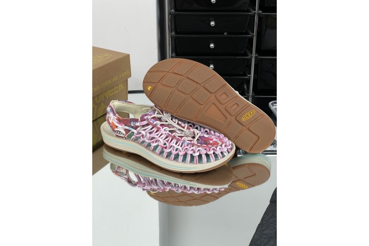 KEEN Uneek O2 Multi Colour