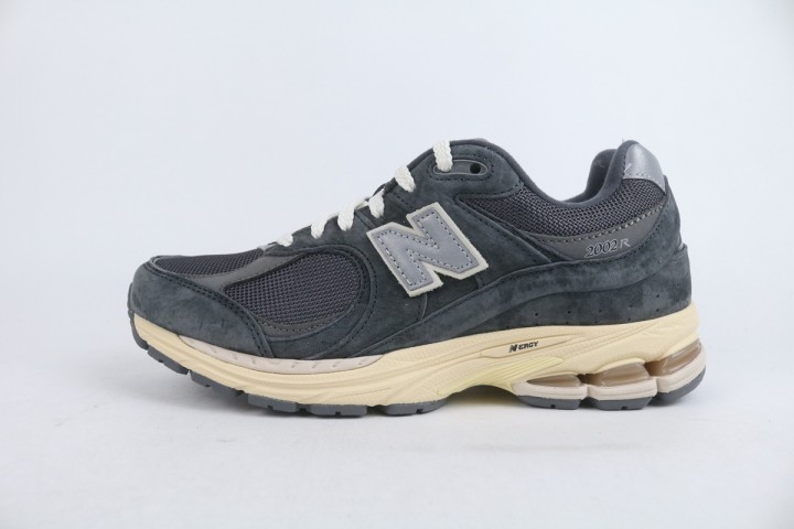 New Balance 2002R Black Dark Grey