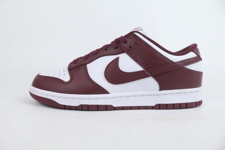 Nike Dunk Low Bordeaux