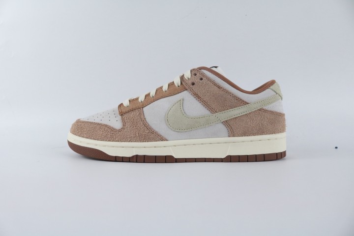 GP Nike Dunk Low Medium Curry