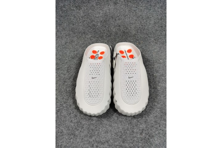 Nike Mind 001 Slide Light Bone