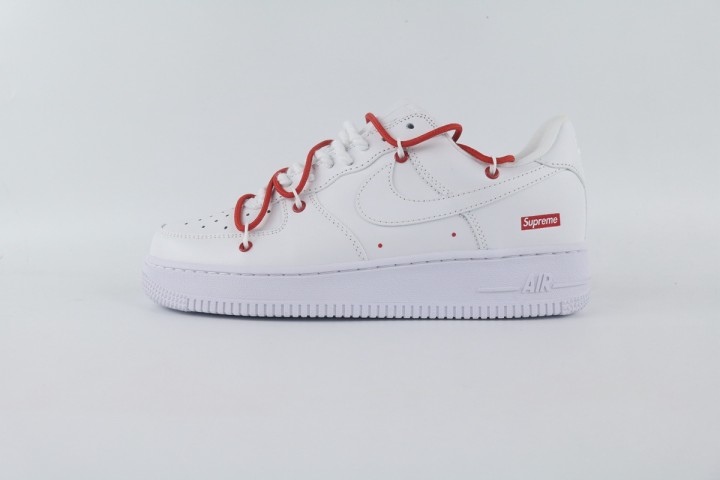 Supreme X Nike Air Force Low white